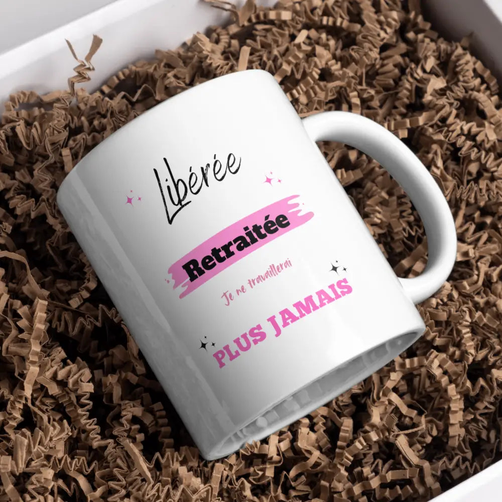 Tasse cadeau retraite vue de face — mug humour départ retraite céramique 330 ml