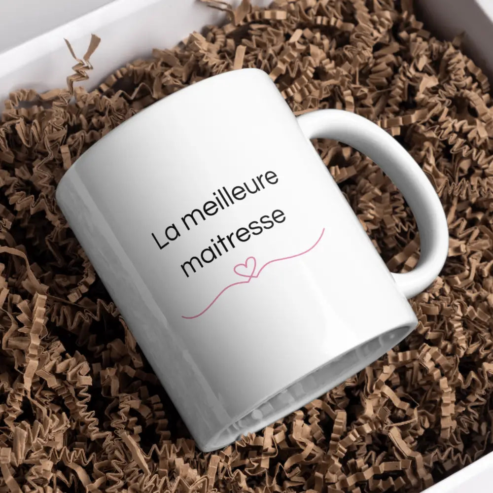 Tasse maîtresse la meilleure – tasse céramique vue de face — mug céramique 330 ml nord de France personnalisable
